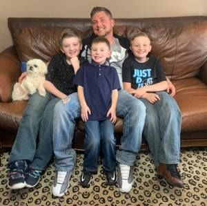 Meet your Posher, Eric